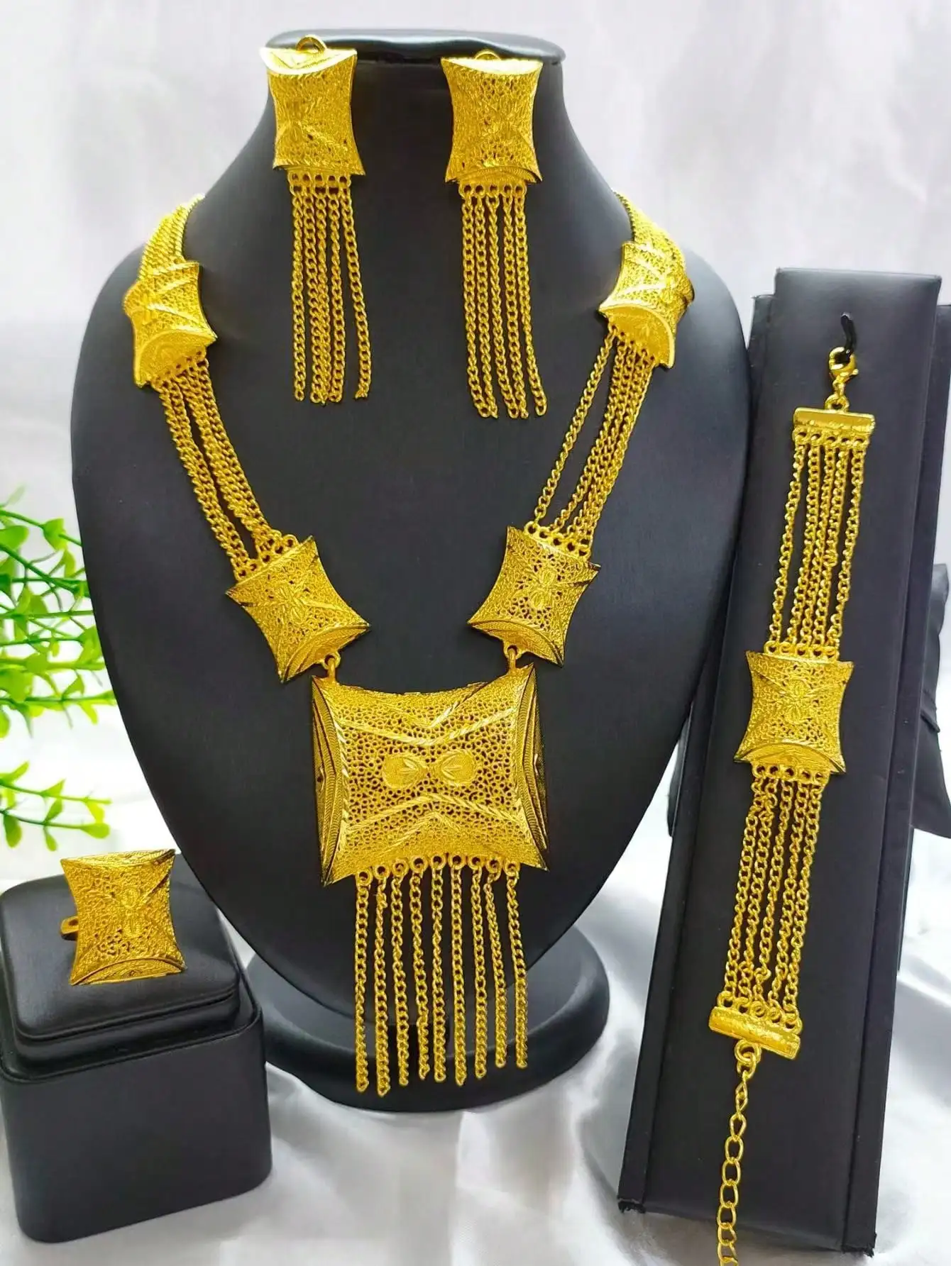 Ethiopian Luxury 24K Gold Color Tassl Long Jewelry Sets Wedding African Necklace Earrings For Women Nigerian Indian Bridal Set P