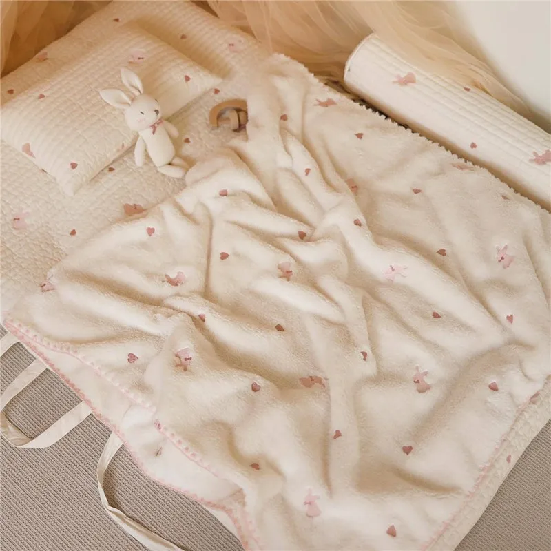 ins baby blanket spring autumn winter baby cover blanket coral fleece blanket newborn kindergarten kindergarten quilt