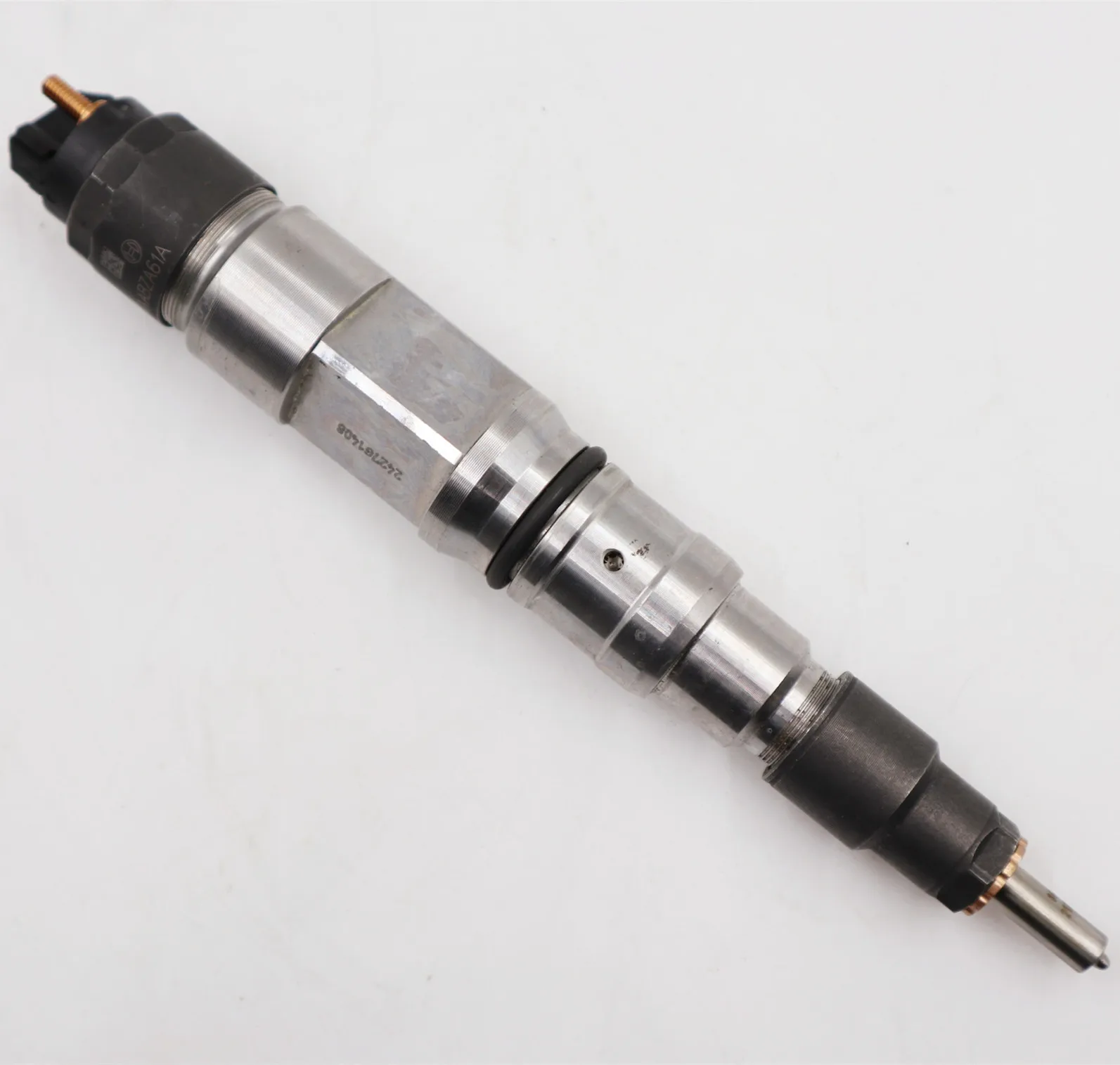 

0445124011 0445124010 3005783C92 Оригинальный и новый инжектор Common Rail