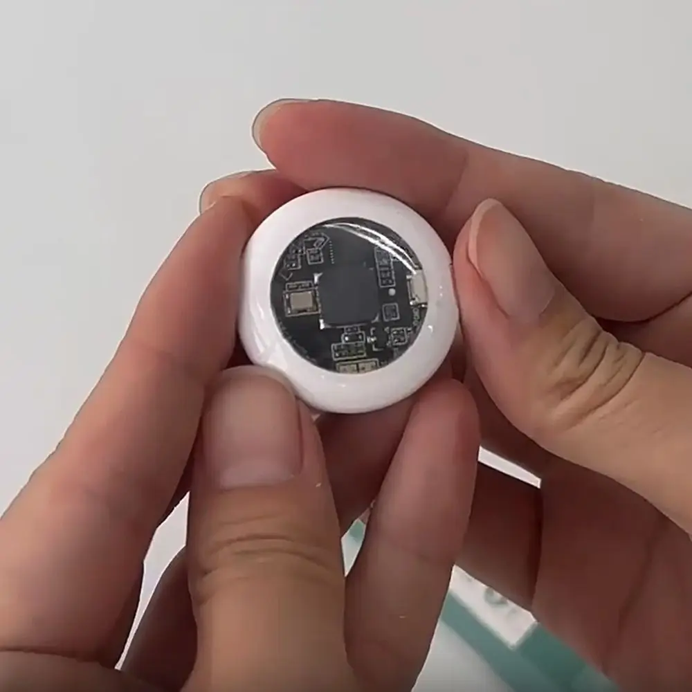 

Wireless Pet Smart Tag Tracker Waterproof Precise Positioning Mini Positioning Locator Intelligent Global Coverage