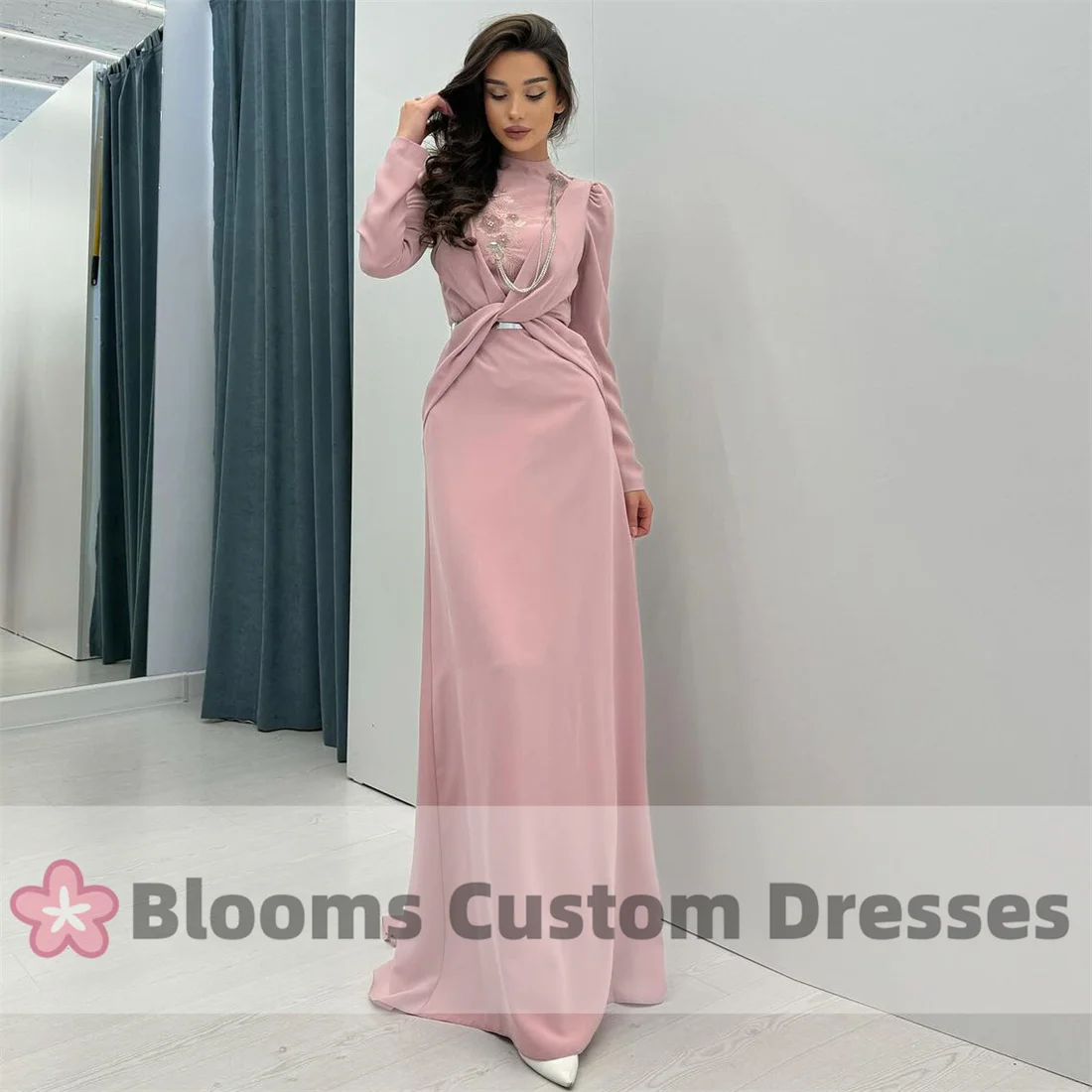 Blooms High Collar Flower Embroidery Prom Dresses Pleated Long Sleeves Evening Dress for Formal Occasion Elegant Long Party Gown