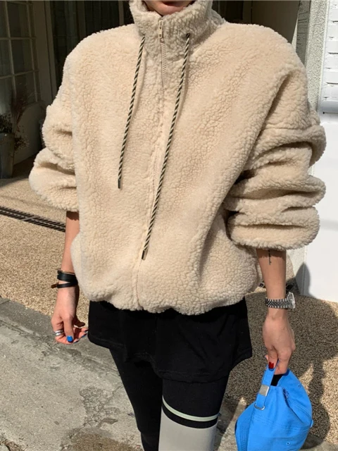 

White Enhancing Women's ort Lamb Fur Jaet Loose Fit Stand Collar Korean Sle Faionable Top for Ladies