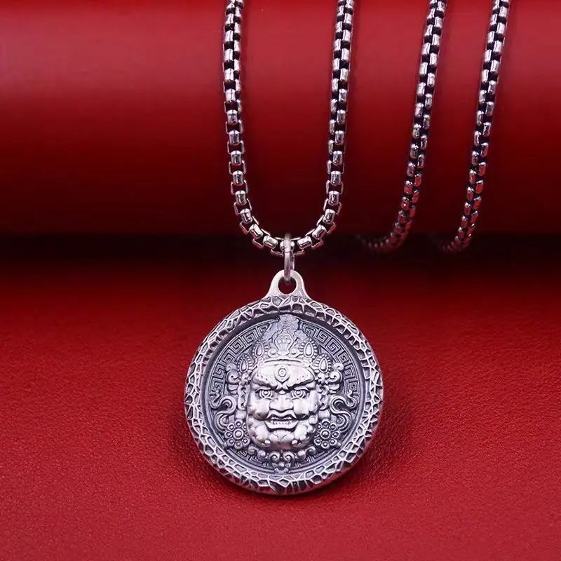 Vintage Wealth God Round Plaque Pendant Necklace Unisex Couple Elegant Lucky Amulet Jewelry Gift