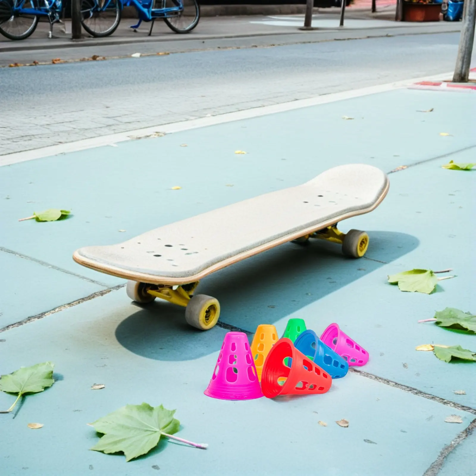 

10 шт. многофункциональных конусов для тренировок по футболу, баскетболу, роллерскейту и другим видам спорта