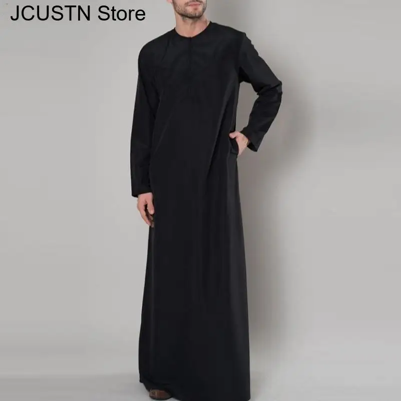 حجم كبير 3Xl 4Xl 5Xl الرجال مسلم رداء طويل الأكمام عباية الجلباب بلون المملكة العربية السعودية فستان سستة قميص الجولة الرقبة تي شيرت