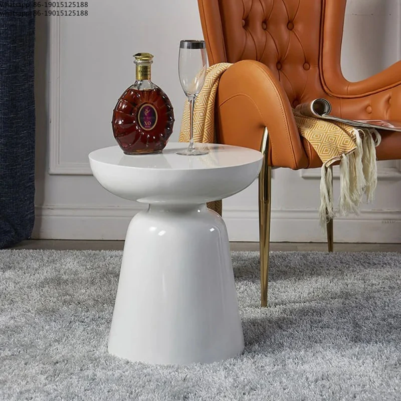 Nordic Side Table Sofa End Desk Living Room Corner Cabinet Creative Nightstand Round Coffee Table Luxury Small Accent  Desk