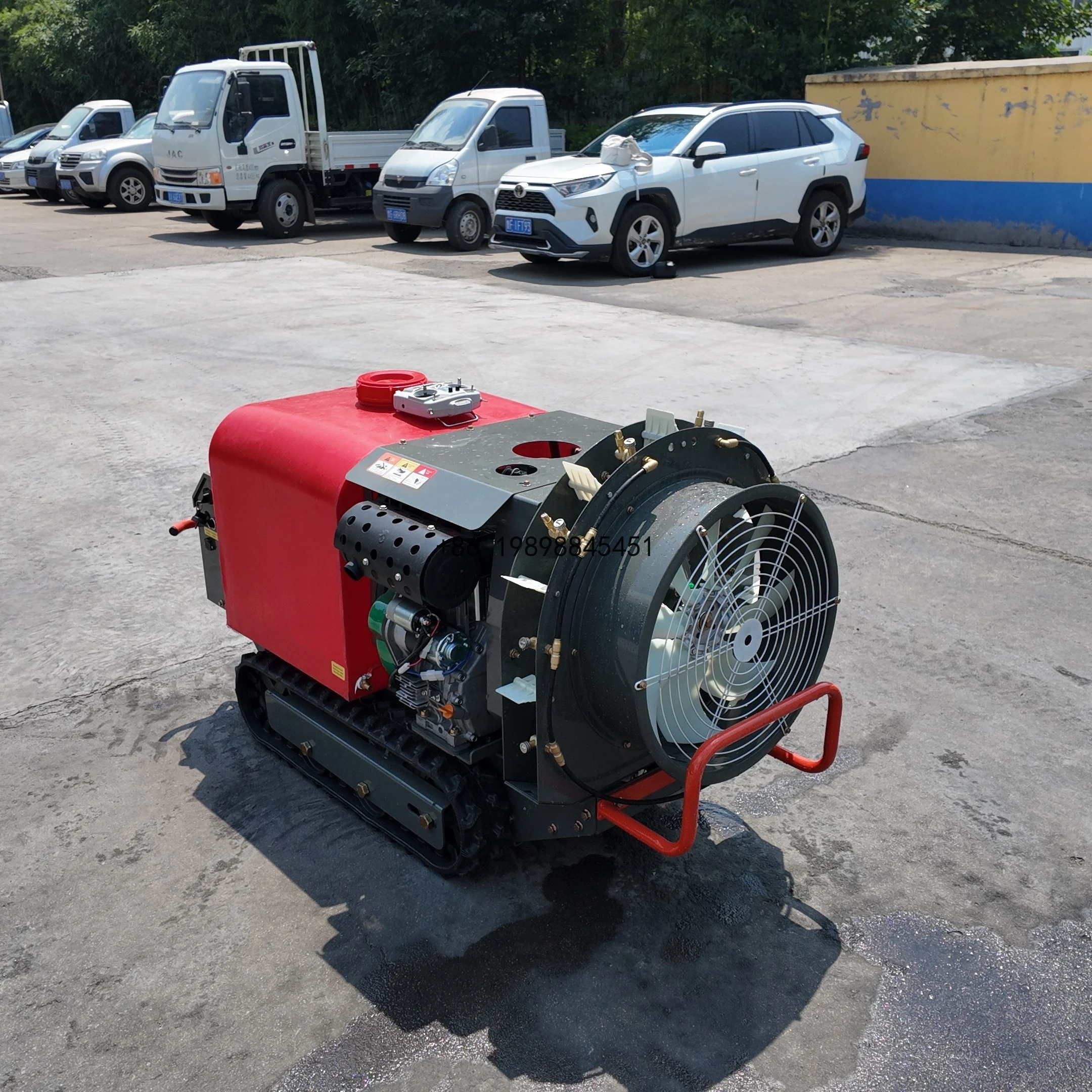 Fruit Tree Sprayer 200L 300L Remote Control Tracked High Pressure Air Blast for Orchard Disease Pest Control