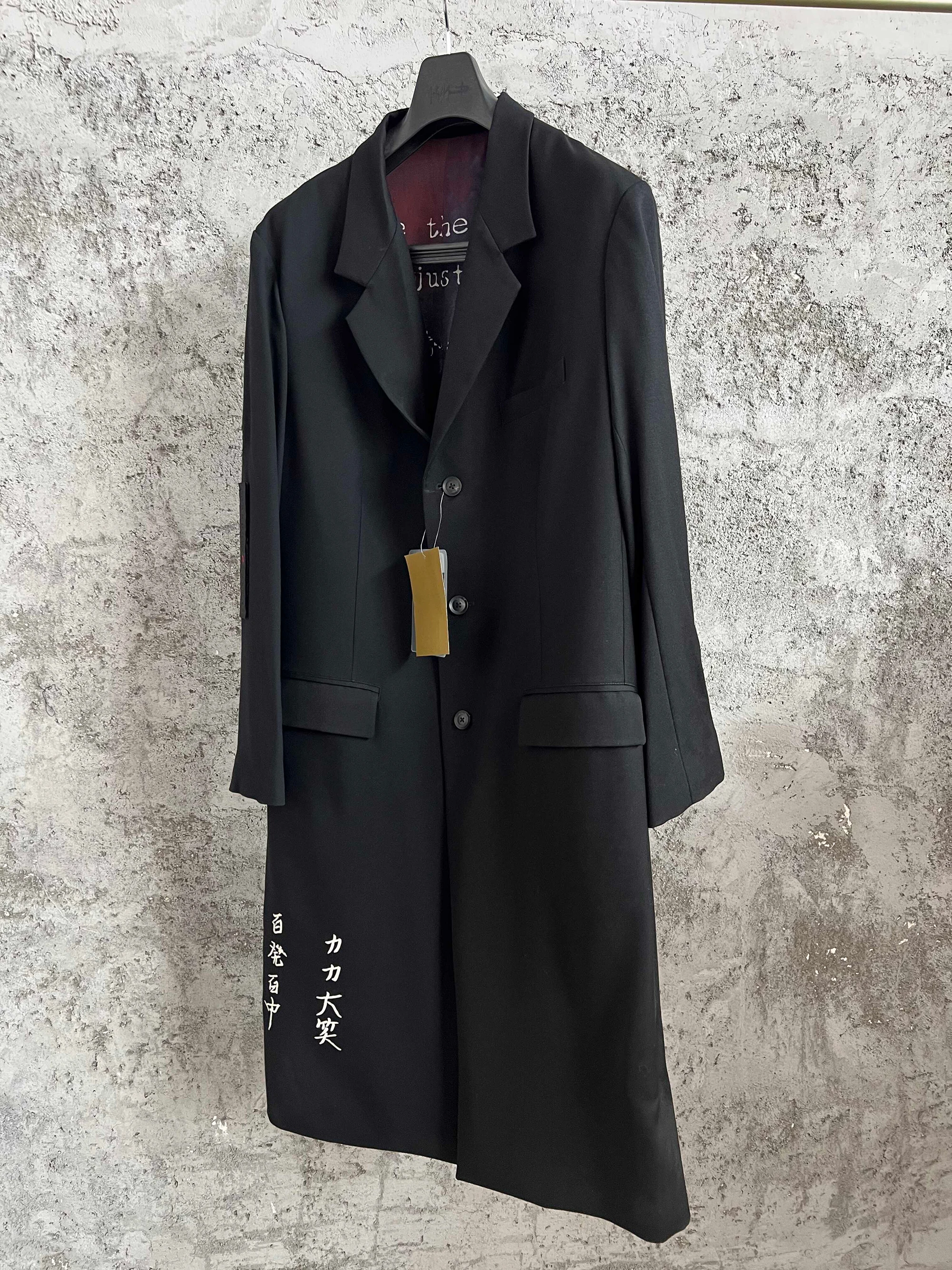 

TOP-YAMAMOTO original, niche Japanese style, laughing heartily, car embroidery, wool coat, trench coat