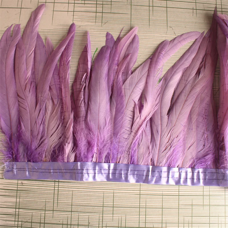 Galo Tail Feather Trims para Bordados, Artesanato DIY, Franjas para Roupas, Acessórios de Carnaval, 25-30cm, 10 Jarda por Lote