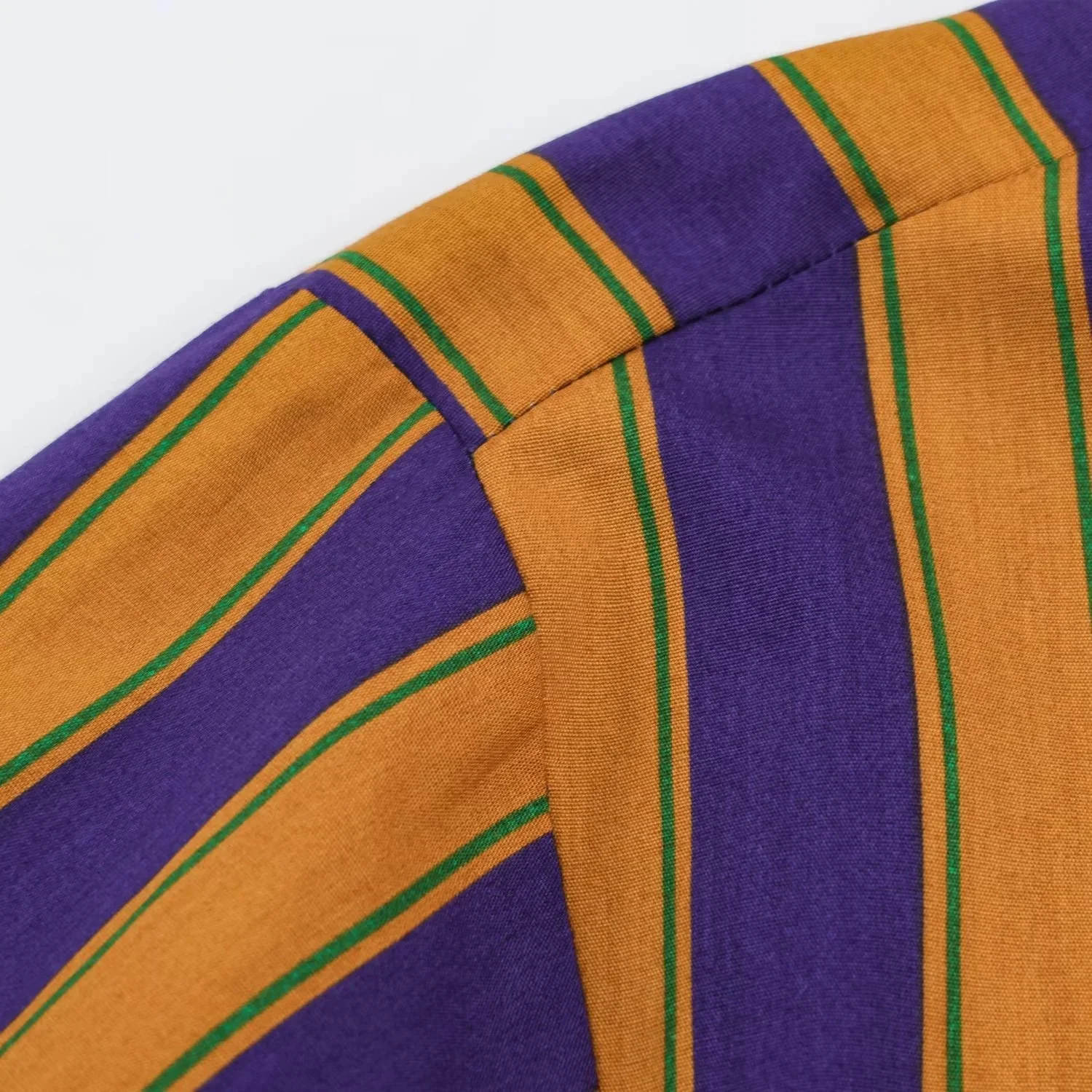 KONDALA Vintage Holiday Damen Freizeithemden Gestreiftes Mehrlagiges Stehkragen-Hemd mit Einreihigem Knopfverschluss Neue Mode 2026 Herbsthemden – Detail 5