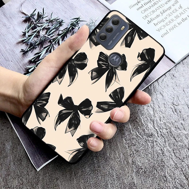 Pink Bow Tie Funda …