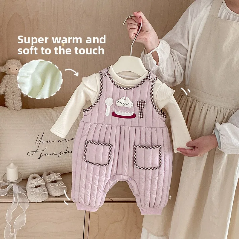 

Baby Cotton Jumpsuit 2025 New Winter Baby Super Cute Cartoon Crawling Suit for Girls, Solid Color with Fleece Base Shirt