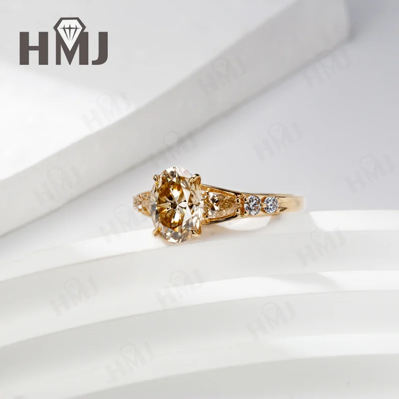 Echter 18K Goldring mit 2 Karat 7x9mm oval geschliffenem Moissanit-Diamant in D-Weiß-Champagner-Farbe, klassischer Verlobungs- und Ehering, Charm-Geschenk – Detail 8