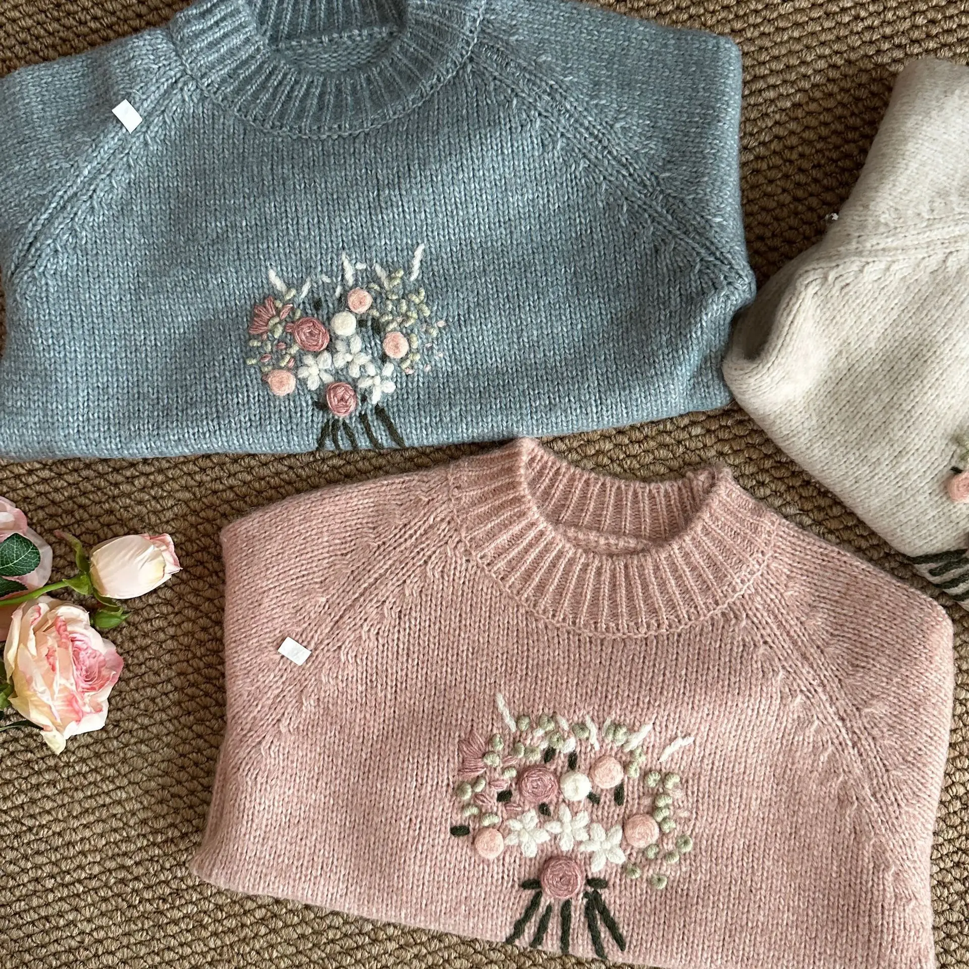 Children Knitted Sweater 2025 Winter New Three-dimensional Flower Girl's Knitted Sweaters Sweet Pullover Tops