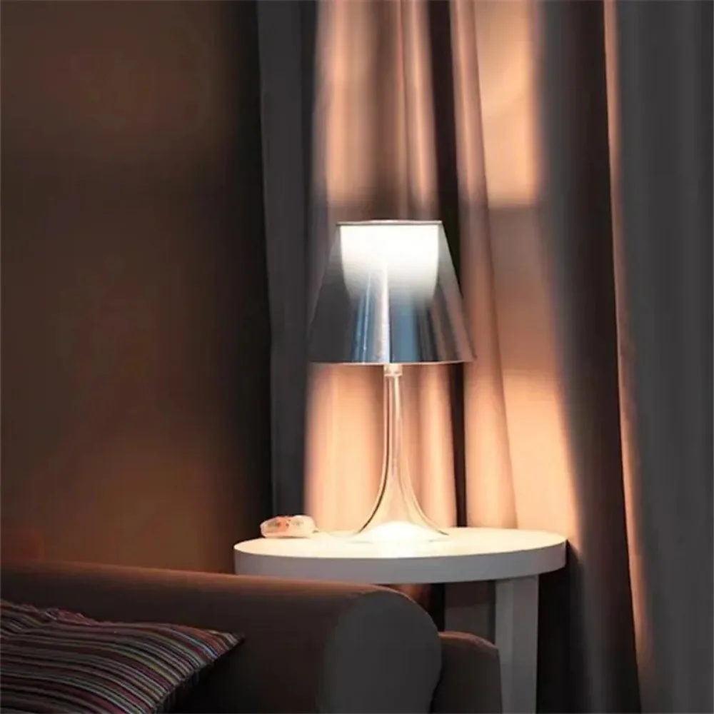 Floor Lamp Italian Design Floor Lamp with Shelf Lamp Creative Acrylic Eye Protection Lights Coloured Bedroom Standing Light