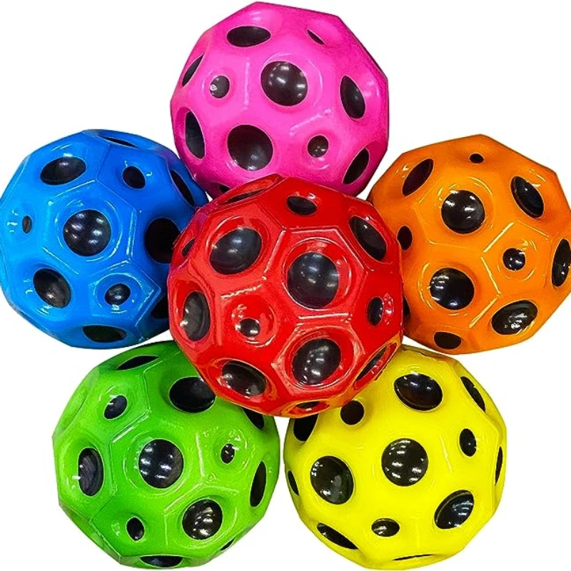 6.6cm Polyurethane Foam Super High Bounce Porous Sport Anti Moon High Bounce Ball Squeeze Toy Stress Ball Pinball Outdoor Games