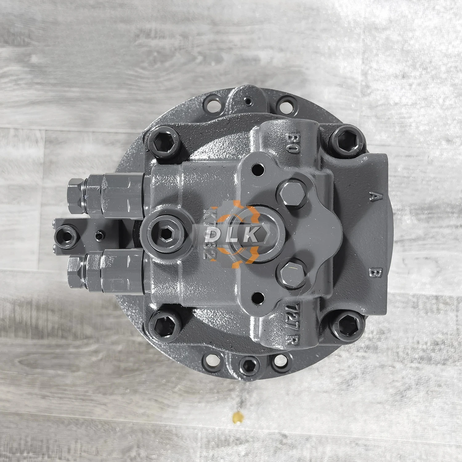 أجزاء حفارة عالية الجودة 401-00441C جهاز التأرجح DX300LC-9C DX300LC محرك التأرجح لدوسان