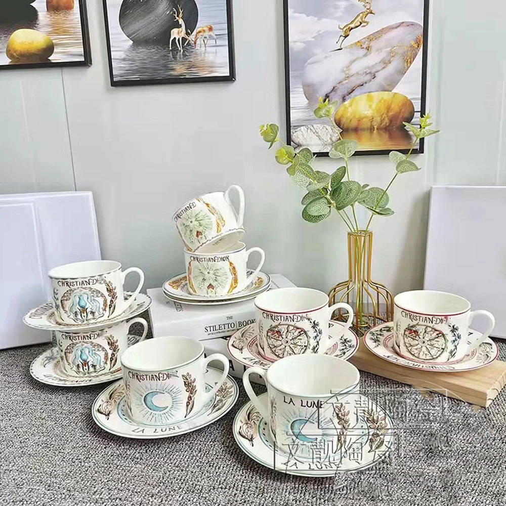 European Light Luxury Bone China Coffee Cup And Saucer Set Advanced Couple Afternoon Tea Gift Box Packaging Home Gifts