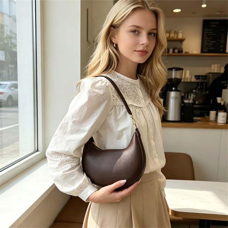 Women's Handbag Luxurious Cres - đánh giá và giá Half Moon Crescent