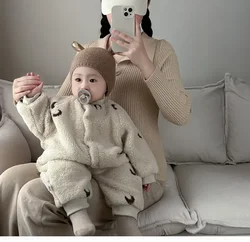 Korean Baby Jumpsuit Winter Embroidery Plush Warm Rompers for Boys and Girls Baby Thick Rompers Newborns Outerwear