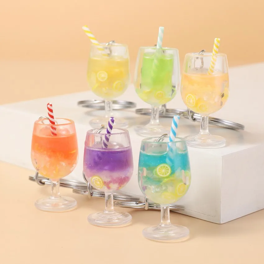 New Luminous Plastic Simulated Lemon Slice Goblet Keychain, Color Straw Drink Cup Pendant, Cute Car Bag Hanging Charm
