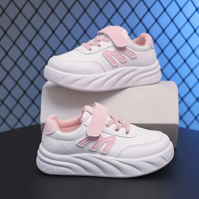 Kids White Sneakers Boys Girls Breathable Casual Shoes for School All Season Lightweight Sport Shoes Big Kids Student