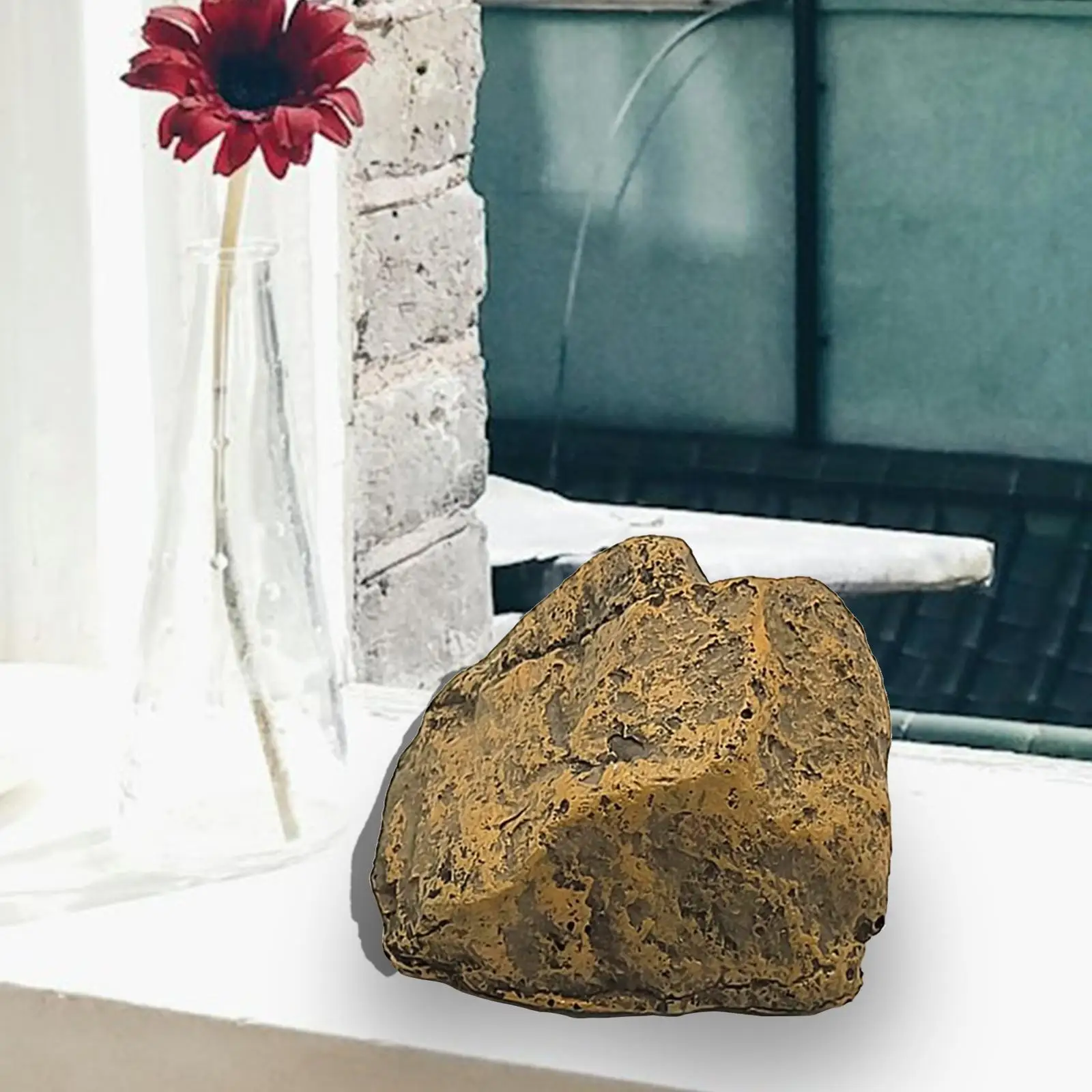 Hidden Key Safe Box Resin Faux Rock Decorative Outdoor Key Hider Waterproof Windproof for Garden Landscaping