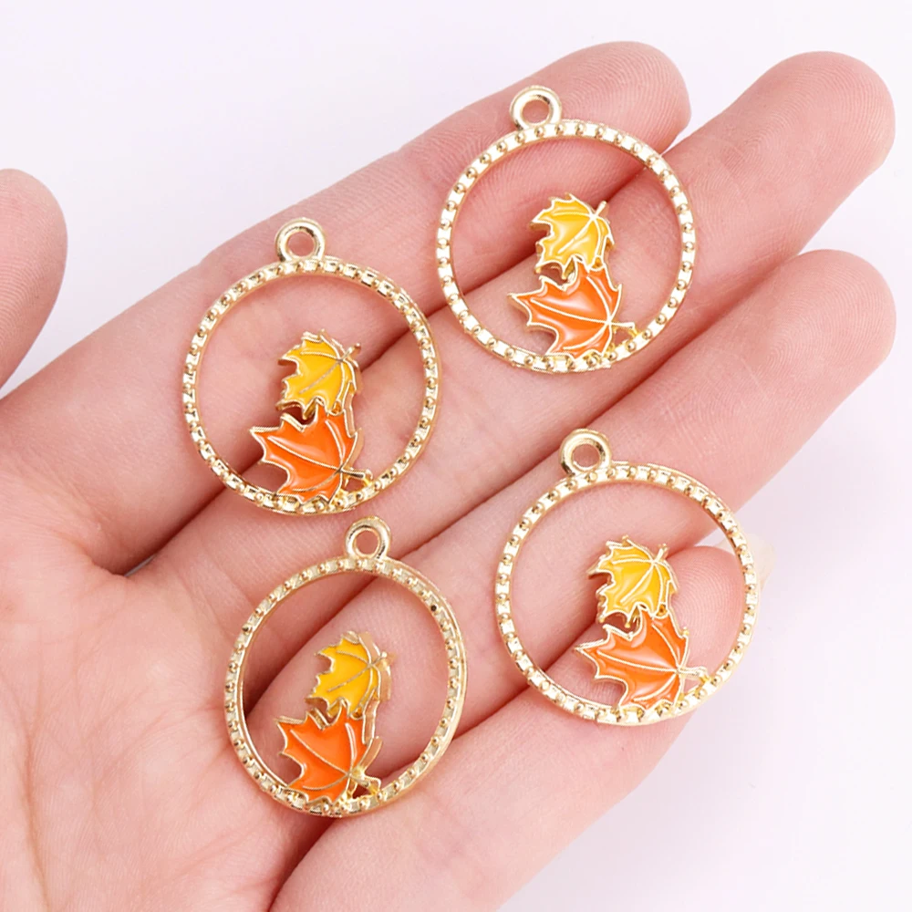 10Pcs Enamel Fox Maple Leaf Pine Cone Squirrel Charm Gold Color Metal Round Pendant DIY Key Chain Necklace Jewelry Accessories