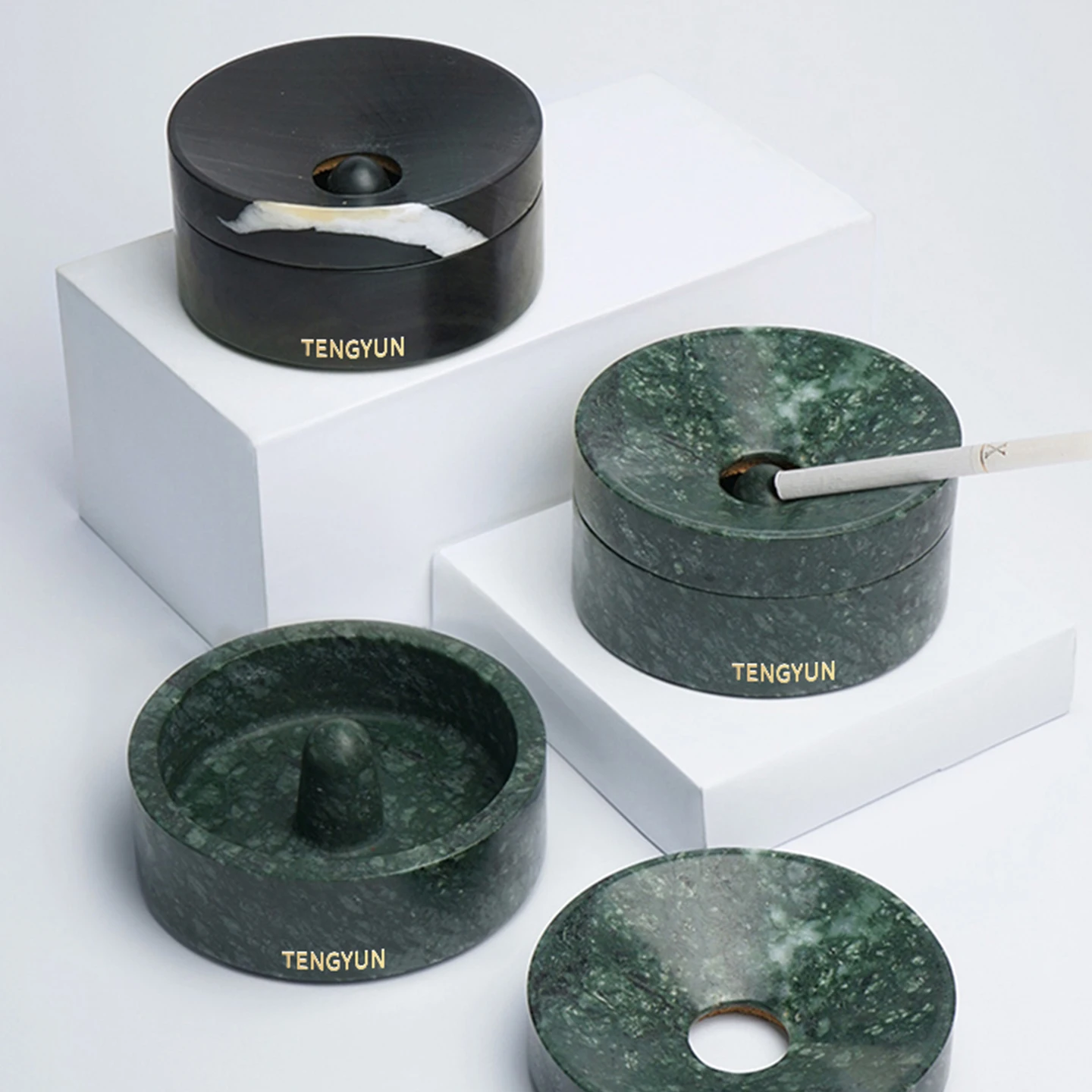 

Origin ashtray with lid ins Nordic style creative personality fashion home model sales office