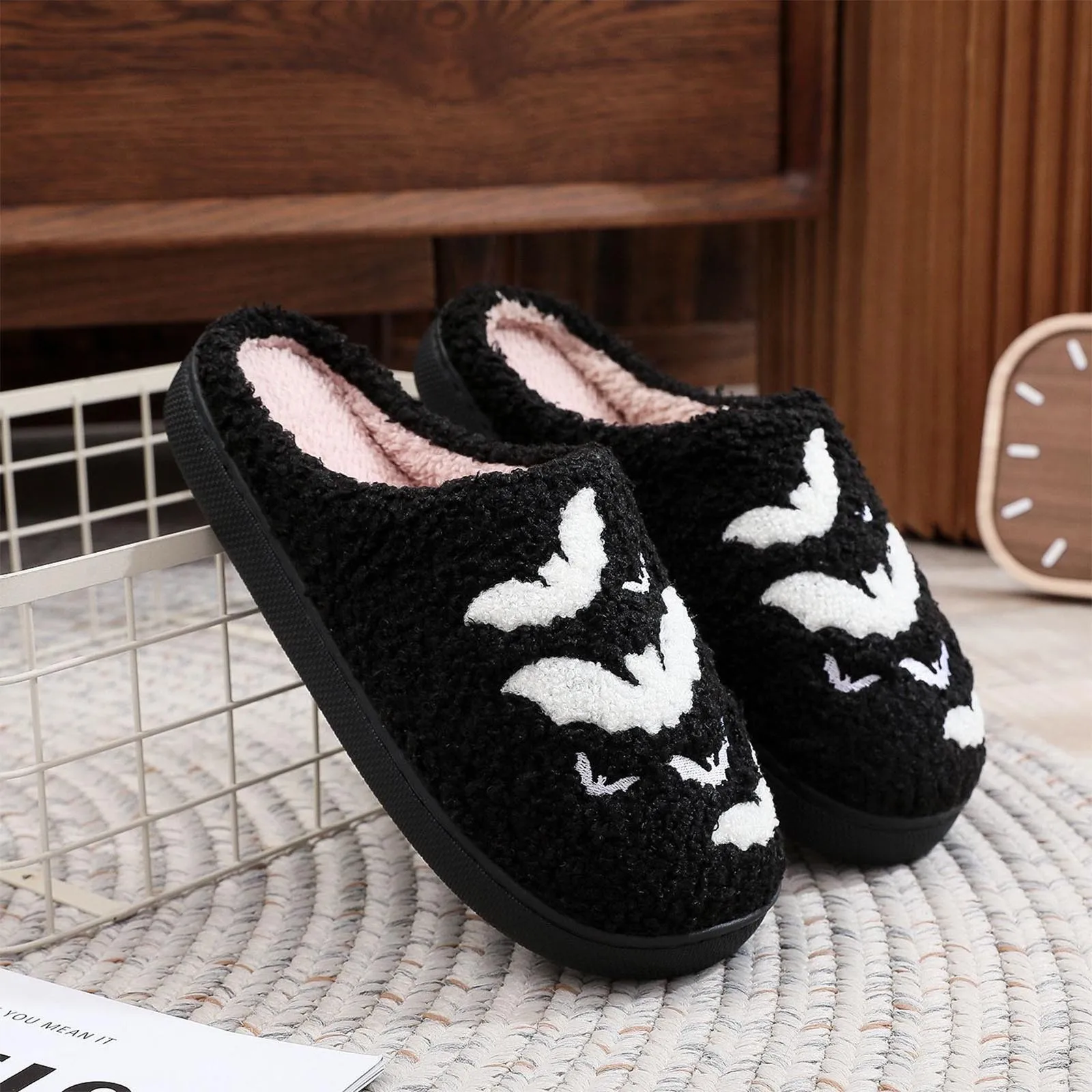 Cotton Fluffy Slippers Home Bat Printed Platform Plush Slides Couple 2024 Funny Halloween Casual Designer Shoes Women Indoor