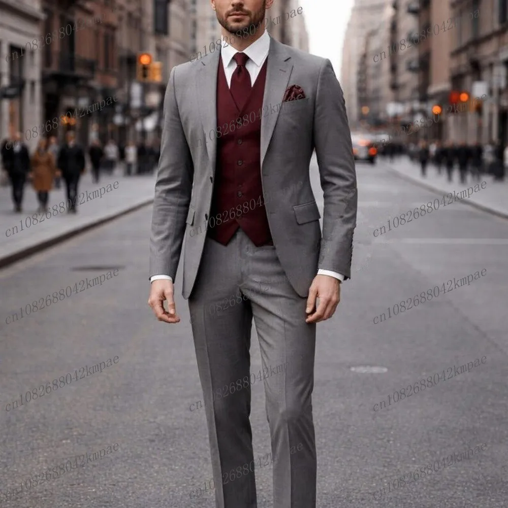 

Grey And Burgundy Formal Men Suit Groom Groomsman Wedding Party Prom Business Male Tuxedos 3 Piece Set Blazer Vest Pants