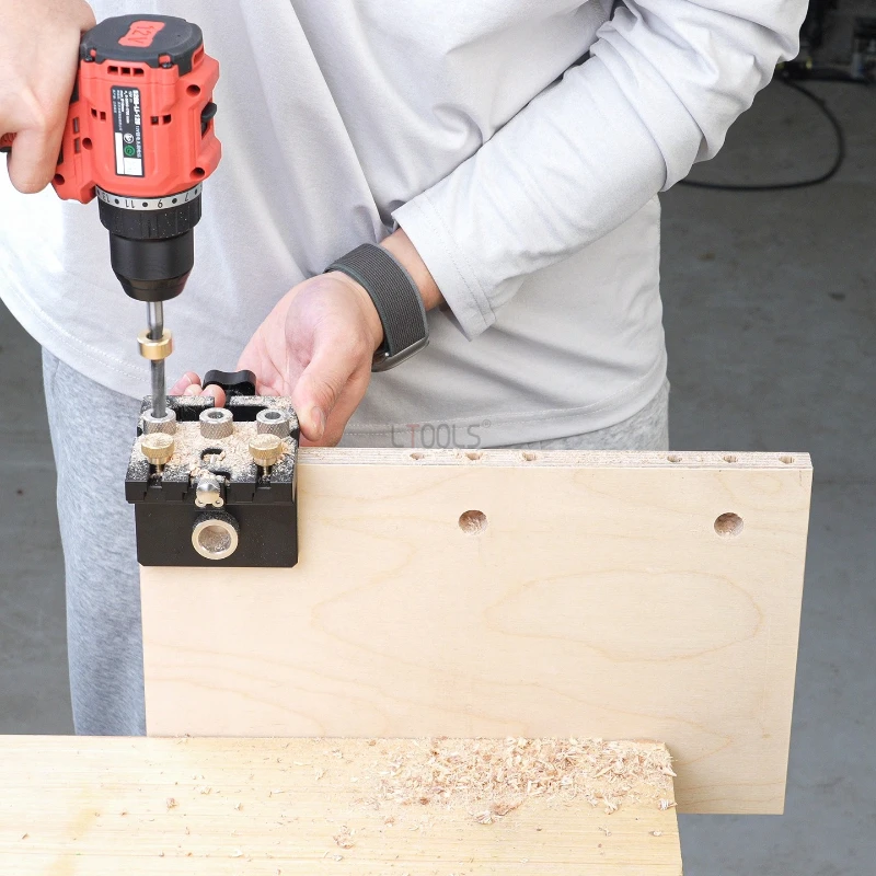 Nieuwe multifunctionele positioneringsarmatuurset voor houtbewerking 3-in-1 meubelverbindingsgereedschap Verstelbare boorgeleider Puncher Locator