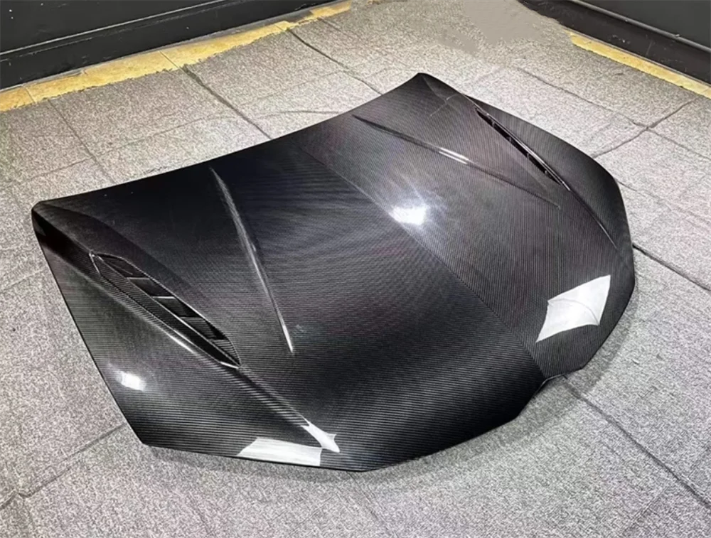 Dry carbon fiber P-style engine hood body kit for perfect matching with Lamborghini URUS