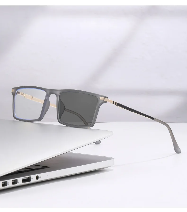 Photochrome Presbyopie-Brille für Männer und Frauen, progressive multifokale High-Definition-Lesebrille +1,5 +2,5 – Detail 11