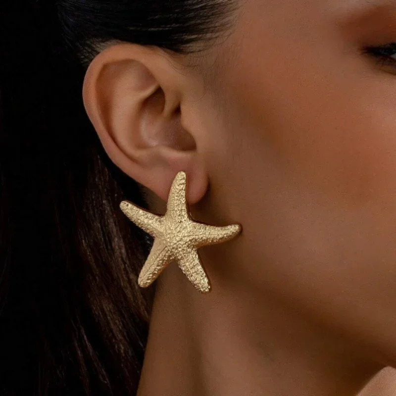 Exaggerate Fashion Golden Starfish Studs Earrings for Women Beach Travel  2024 Trendy Alloy Pentagram Earring Jewelry