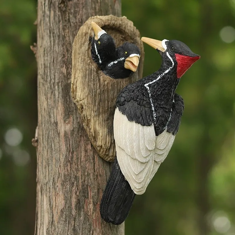 

Simulated Woodpecker Statue Ornaments Feeding Pose Artificial Bird Tree Hangings Resin Crafts Courtyard Outdoor Garden Decor Art