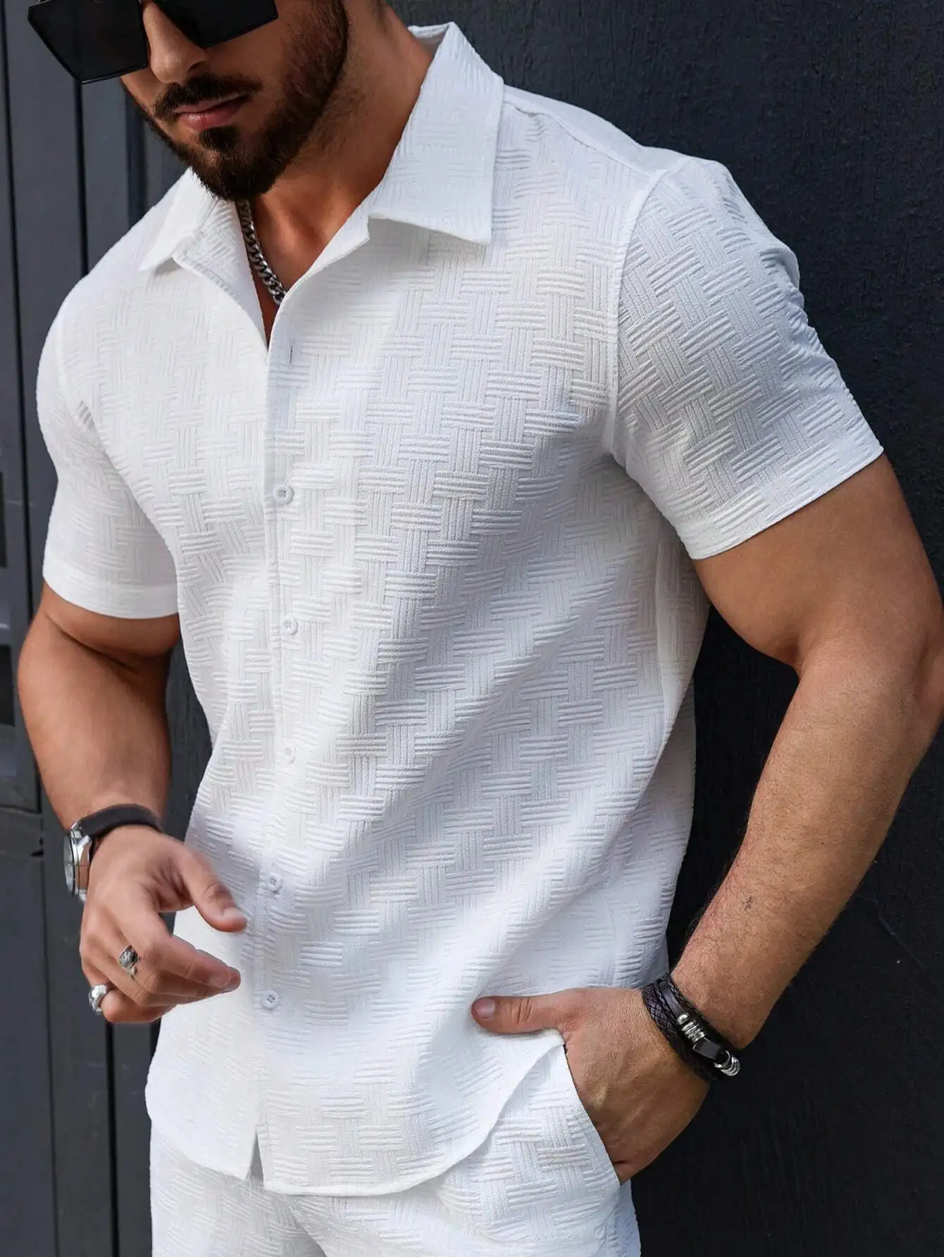 

Men's White Textured Short Sleeve Collar Shirt, Casual Woven Pattern, Summer Daily Wear