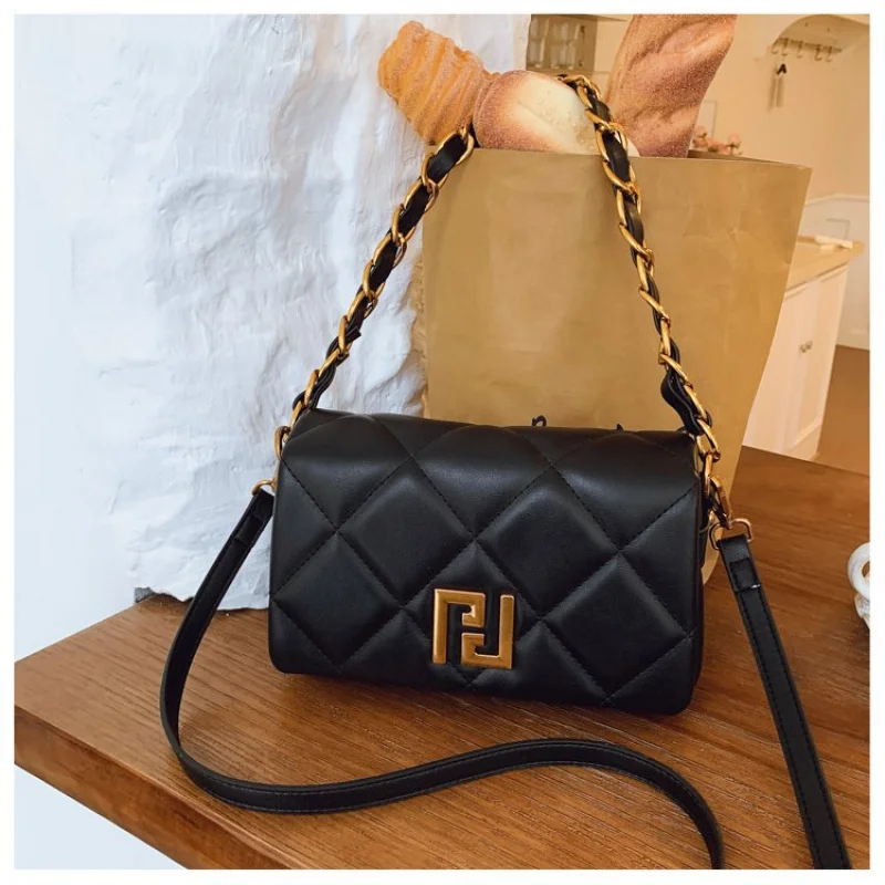 

Женская большая сумка из кожи премиум-класса с элегантным повседневным образцом в Париже