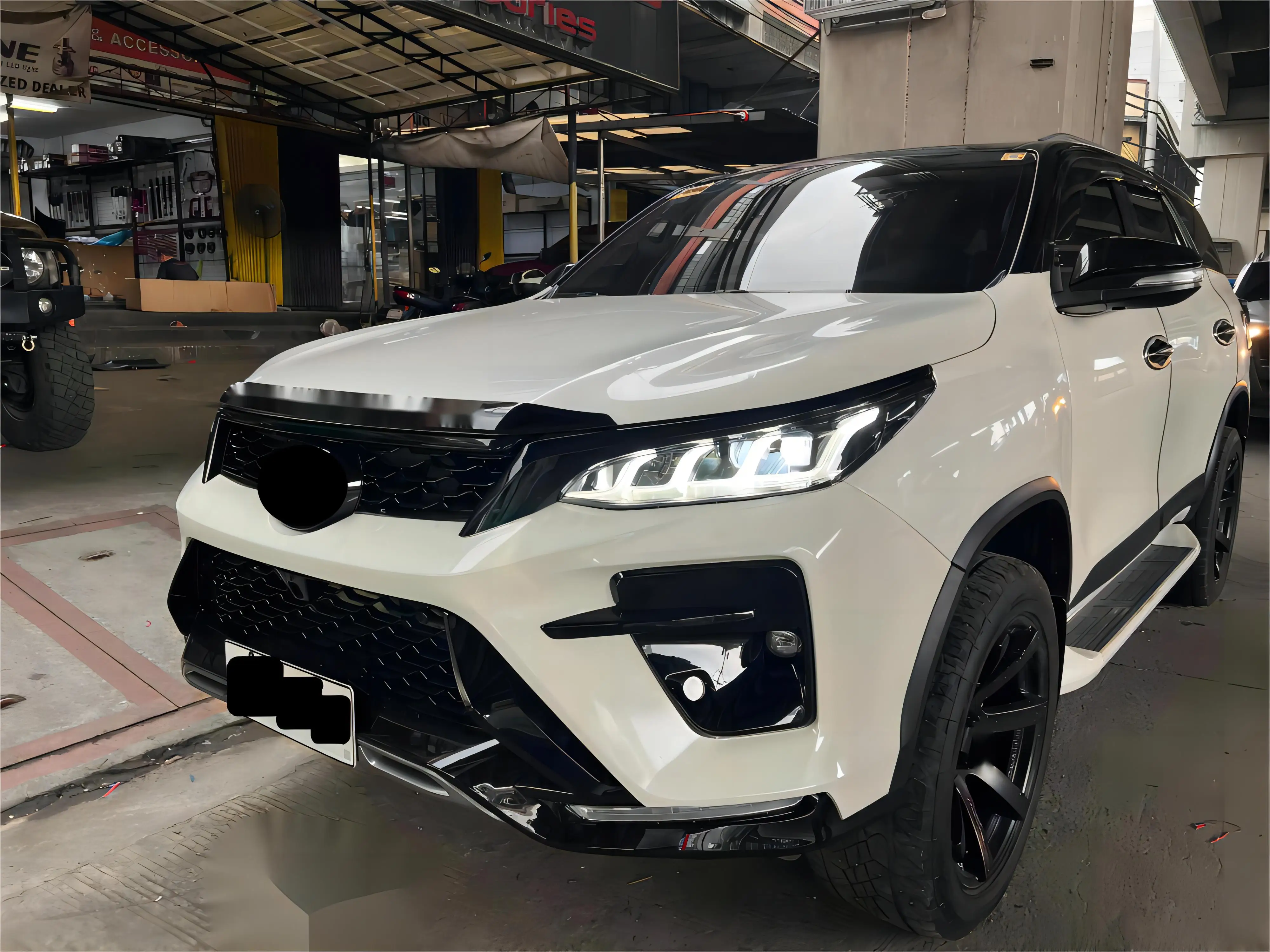 YO TA Front & Rear Bumper & Grille Side Upgrade for 2015-2020 for Fortuner to 2021 Gr Sport Fortuner New Condition
