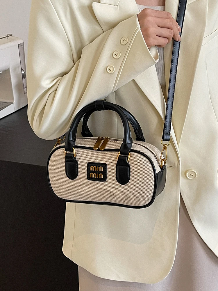 

Brand-name hand-carrying bowling bag female 2025 new retro fashion shoulder bag high-end designer trend all-match messenger bag