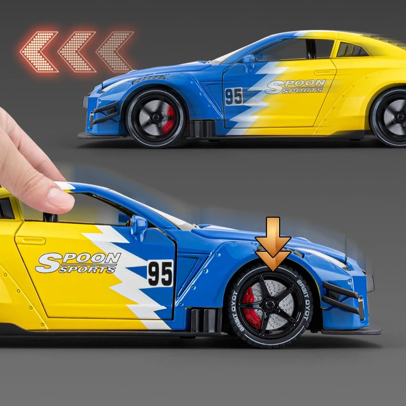 1:24 GTR R35 Sports Car Alloy Model Diecasts Sound Light Model Car Collection Toy Gift Ornaments Gift