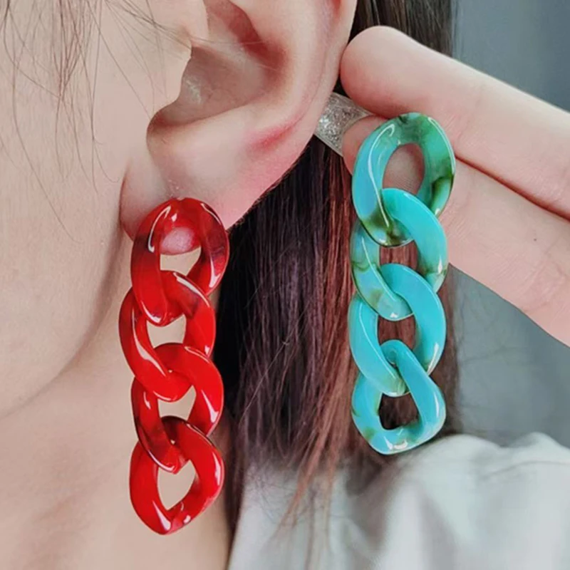 Earrings 2024 Trend Colorful Chain Buckle Pendant Acrylic Earring Simple Fashionable And Grand Jewelry Accessories For Women