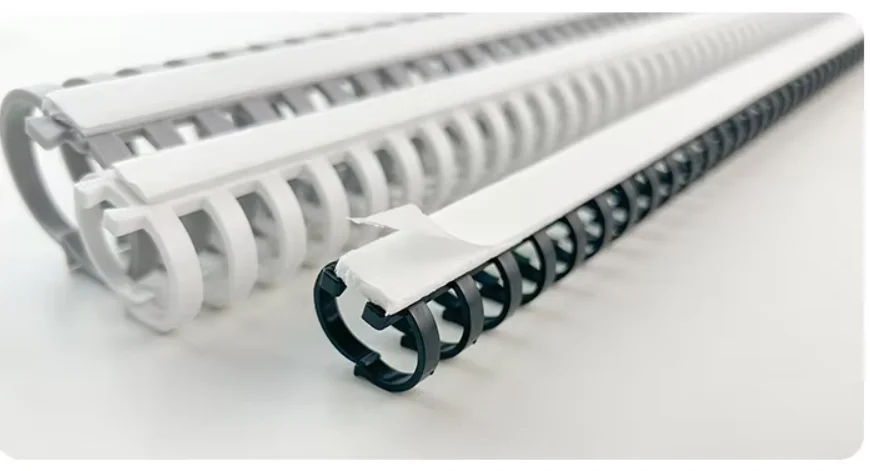 510 مللي متر قنوات الأسلاك المرنة البيضاوية أحجام من أنابيب الصياد ذاتية اللصق نوع قنوات الأسلاك مخصصة رخيصة كابل القناة