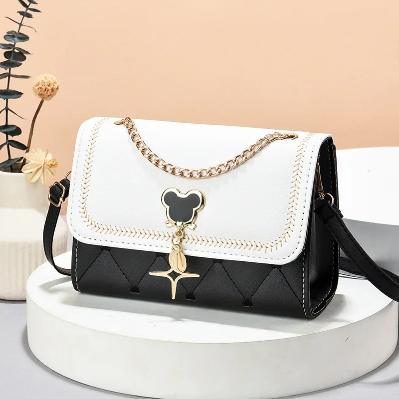 Disney Mickey Women's Bag Tote Bag Casual Fashion Mickey Metal Head Shoulder Bag Large Capacity Lipstick Storage Crossbody Bag