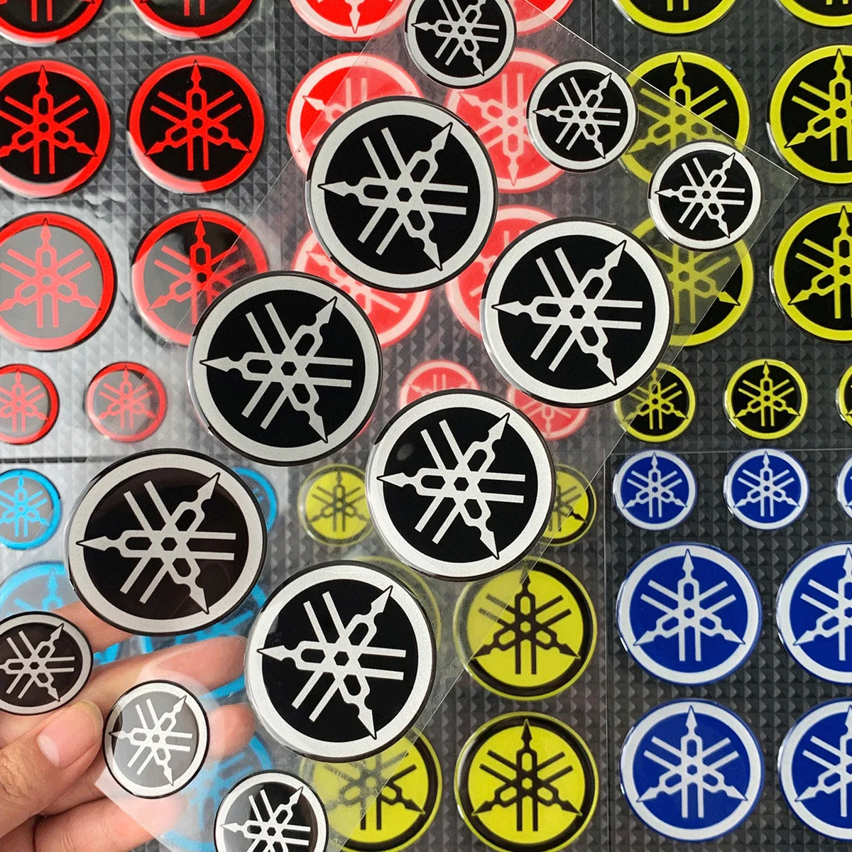 Adesivo Universal 3D Refletivo Impermeável de Borracha Macia para Motocicleta, Patch Decorativo Modificado para Corrida