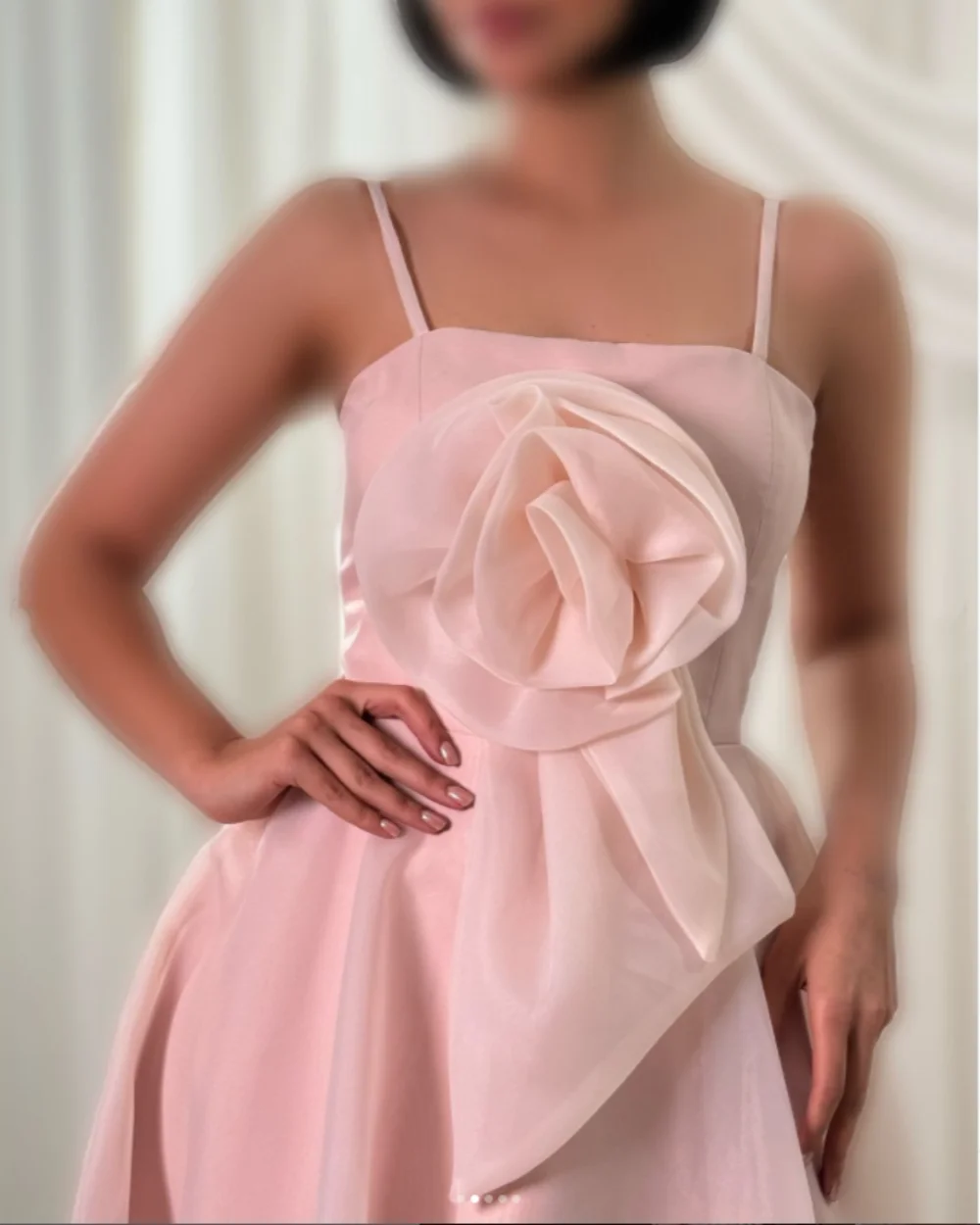 customized A-line Flowers Sleeveless Prom Gowns Tea-Length Homecoming Dresses Backless Organza Evening Dressesa