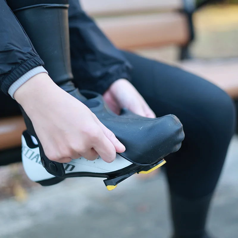 Thumbnail 4 - #50 Best Shoe Covers to Buy In 2026