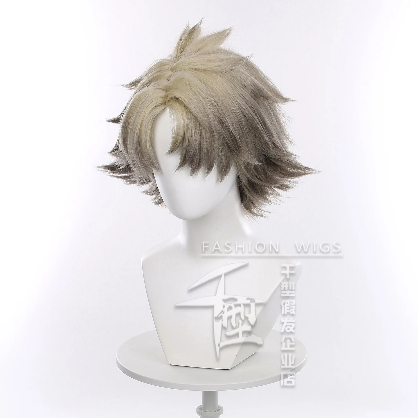 Anime GACHIAKUTA Cosplay RUDO perruques 25 cm court RUDO Cosplay perruque Halloween hommes résistant à la chaleur cheveux synthétiques fête + bonnet de perruque gratuit