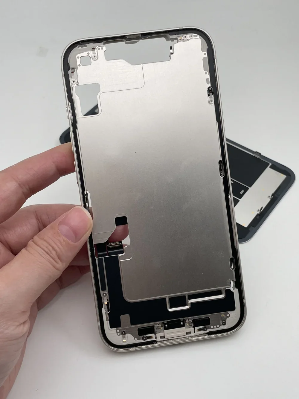 90-95% Disassembled Middle Frame Housing Back Cover For iPhone 14 Plus with Battery Rear Camera Assembly Slight Scratches