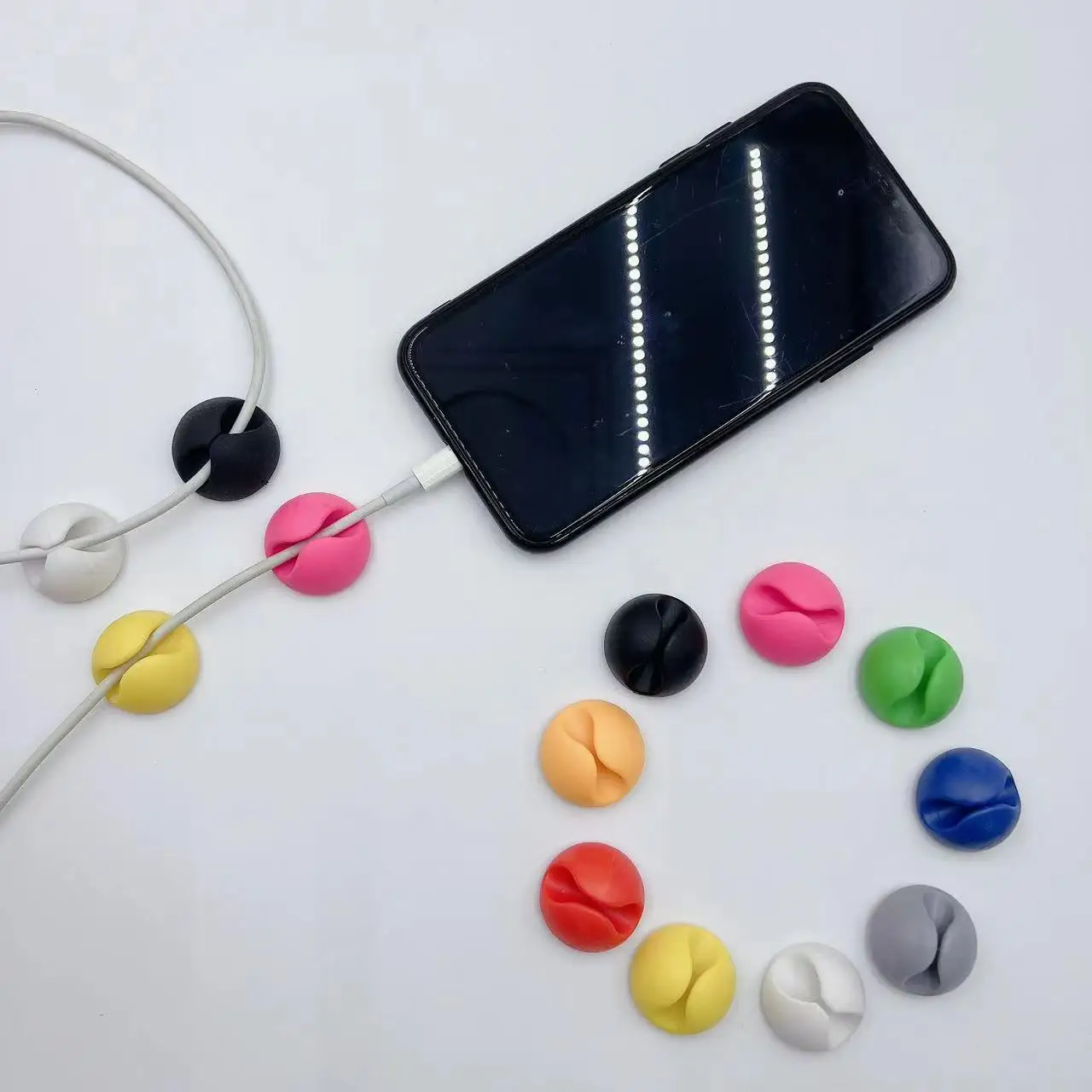 Organizador enrollador de Clip de Cable, Clips redondos para cables de cargador, gestión ordenada de escritorio, abrazadera de soporte adhesivo para cables en el hogar, oficina y coche